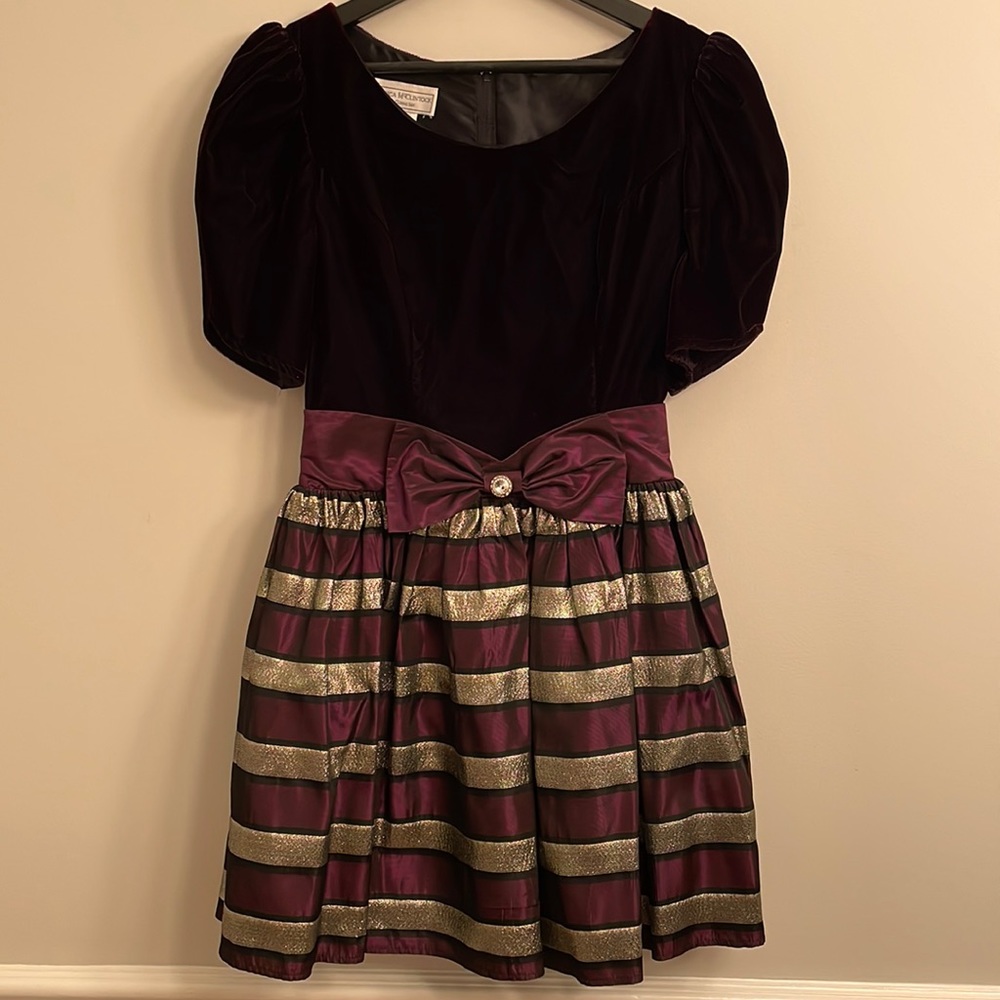 Vintage Jessica McClintock Dress. Size 7/8.